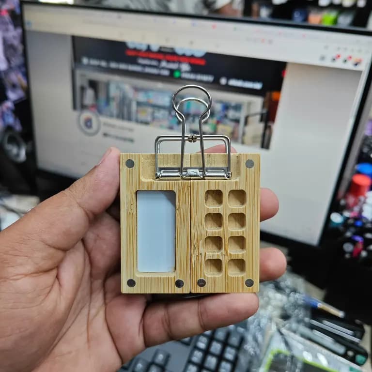 Mini 8 Grid Special Painting Colour Palette- Bamboo