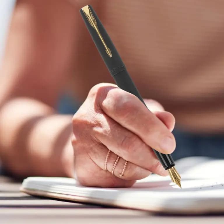 Parker Frontier Matte Black Gold Trim Fountain Pen