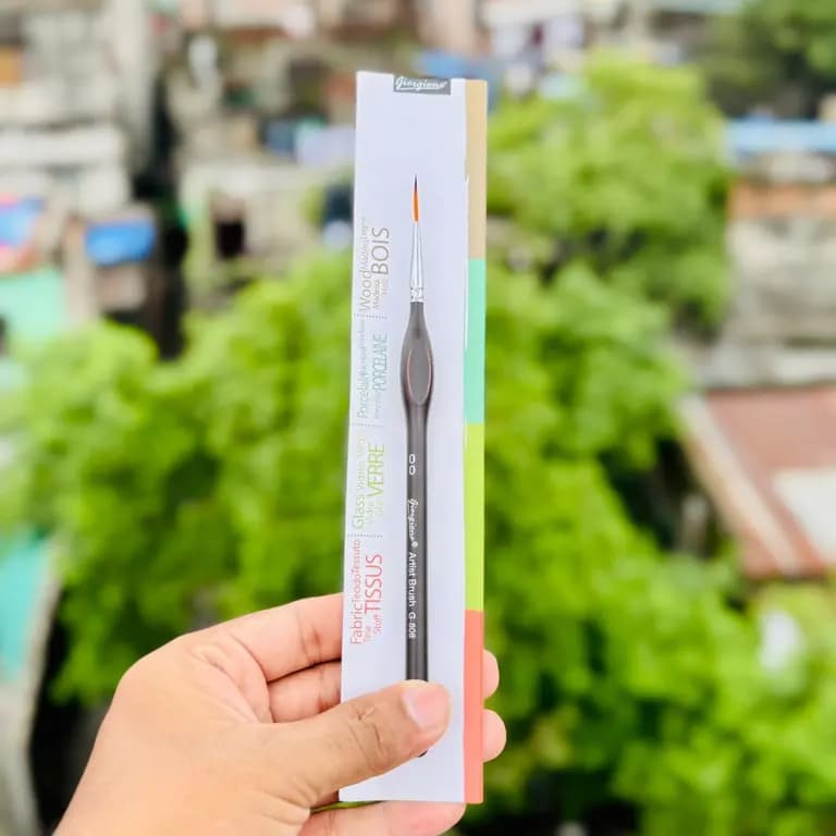 Giorgione Single Detail Liner Brush Size: 00
